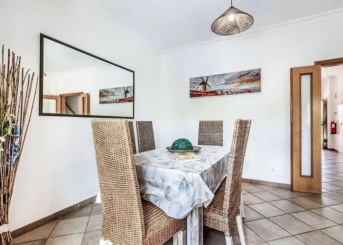 Norcas Grande ヴィラ *