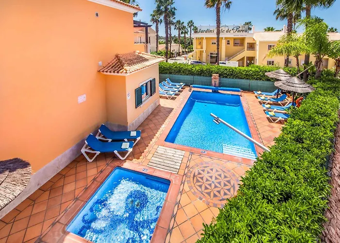 Norcas Grande ヴィラ *