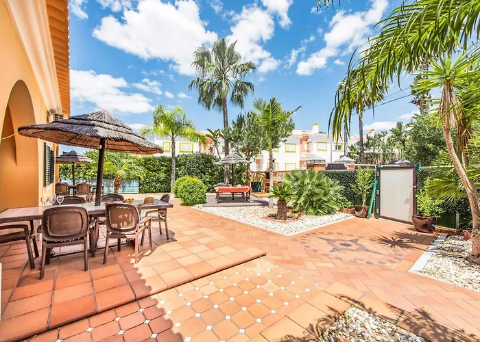 Norcas Grande ヴィラ *